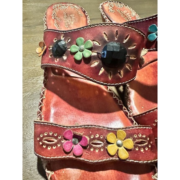 Spring step 42 sandals, Red Leather With Flowers *READ - Picture 3 of 8